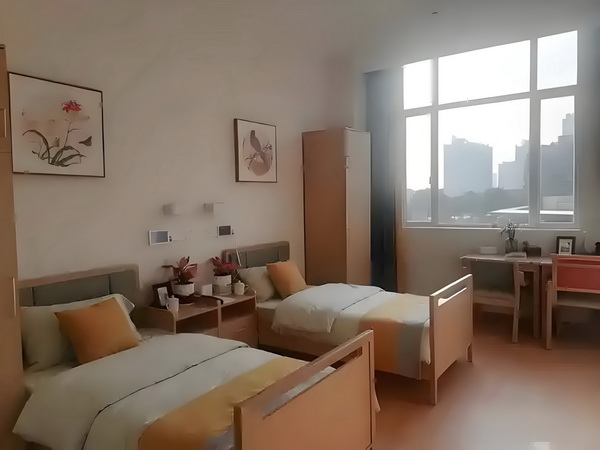 阿娇一个人独居北京3居室，自称比香港要便宜